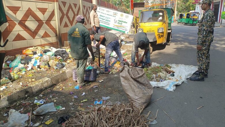 Massive cleanliness drive across the city:  The cleanliness drive is in full swing in all 8 zones of BBMP: