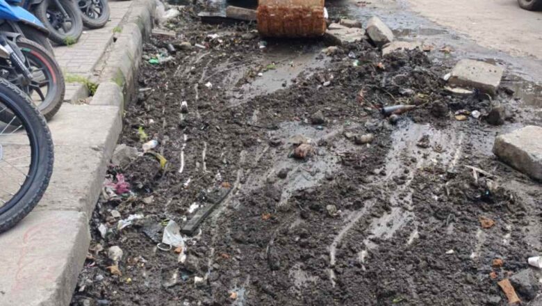 Conduct Mass Cleaning Drives – Make the City Clean: Rajendra Cholan