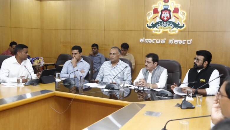 Rajendra Cholan,Commissioner Bangalore Central Municipal Corporation,held meeting with Ministers and MLAs of the Assembly constituencies.under the jurisdiction of Bangalore Central Municipal Corporation
