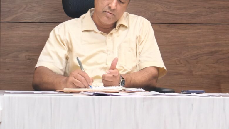 Impose Penalties on Unauthorized Road Cutters: Maheshwar Rao