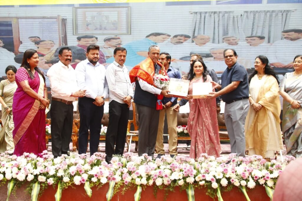 On the occasion of International Women’s Day and the Datta Mahila Award for women achievers who have achieved in various fields: