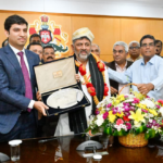 CREDAI Karnataka office bearers meet CM DK Shivakumar.