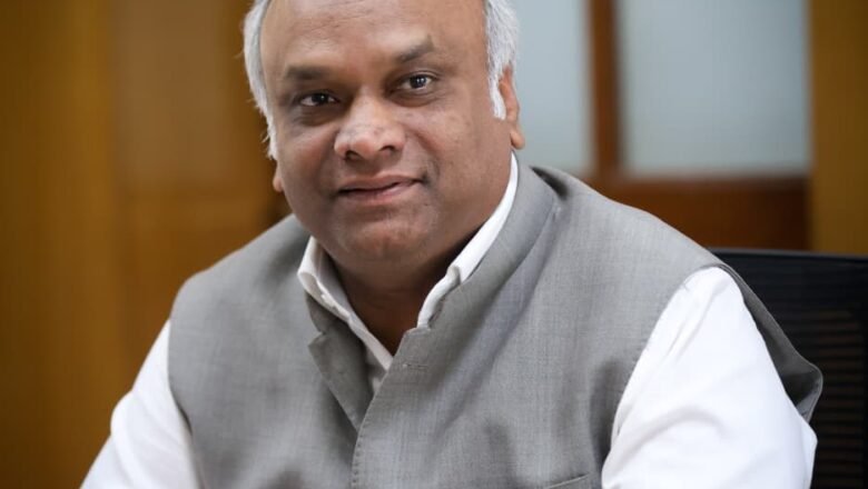 Crackdown on Illegal Sand Mining and Transportation: Home Minister Priyank Kharge Directs DGP to Ensure Strict Statewide Enforcement.