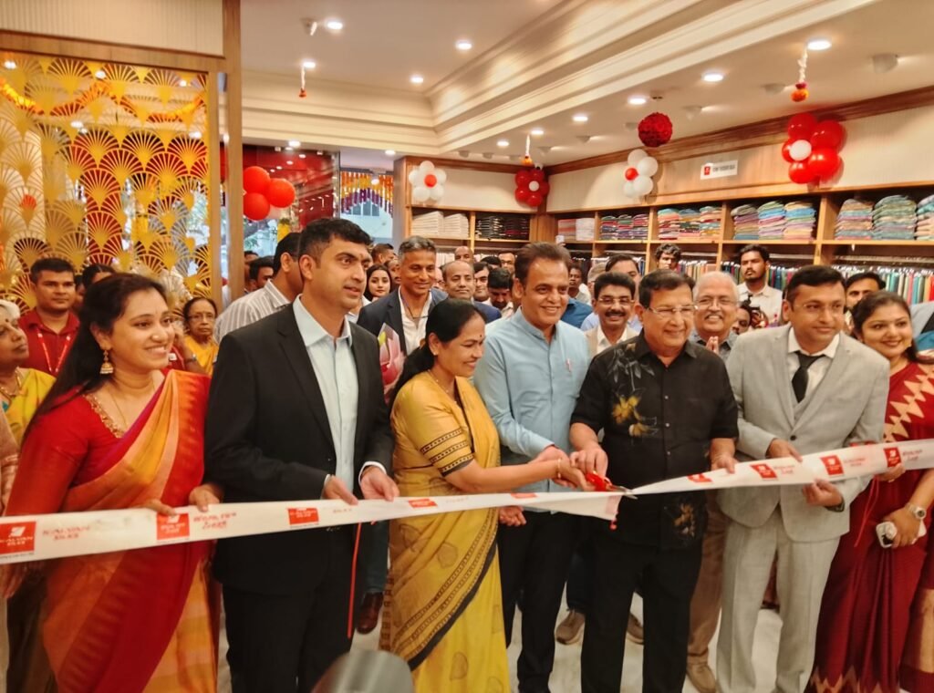 Century-Old Kalyan Silks Expands Bengaluru Footprint With 39th Global Showroom.