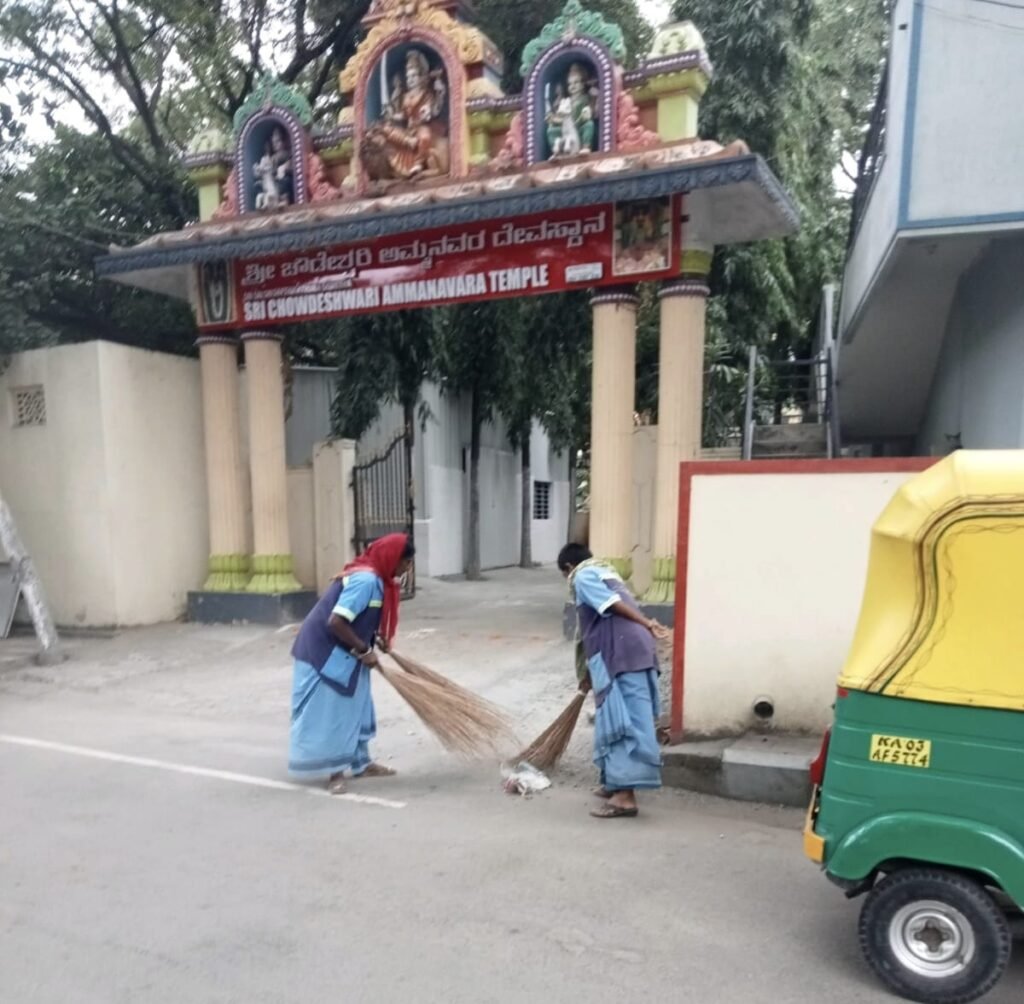 Bengaluru Central Corporation Deploys 228 Workers for Phase 4 Temple Cleanup Drive